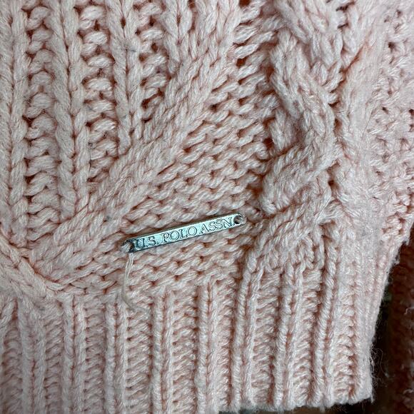 U.S. Polo Assn. Women's Chunky Cable‎ Knit Pink Sweater Size Medium - Picture 5 of 10